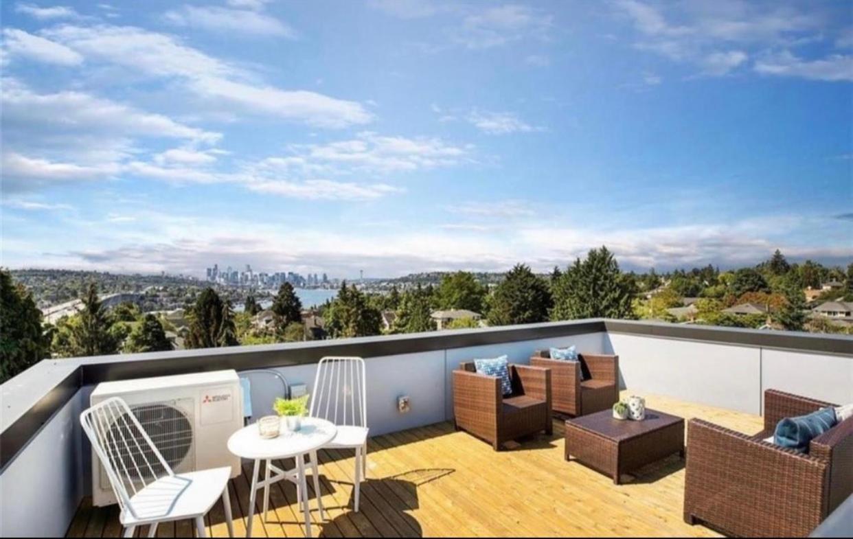 Rooftop Patio With Waterview, Private Garden & Grill 3Br 3Ba- Modern Cityscape Seattle Eksteriør billede