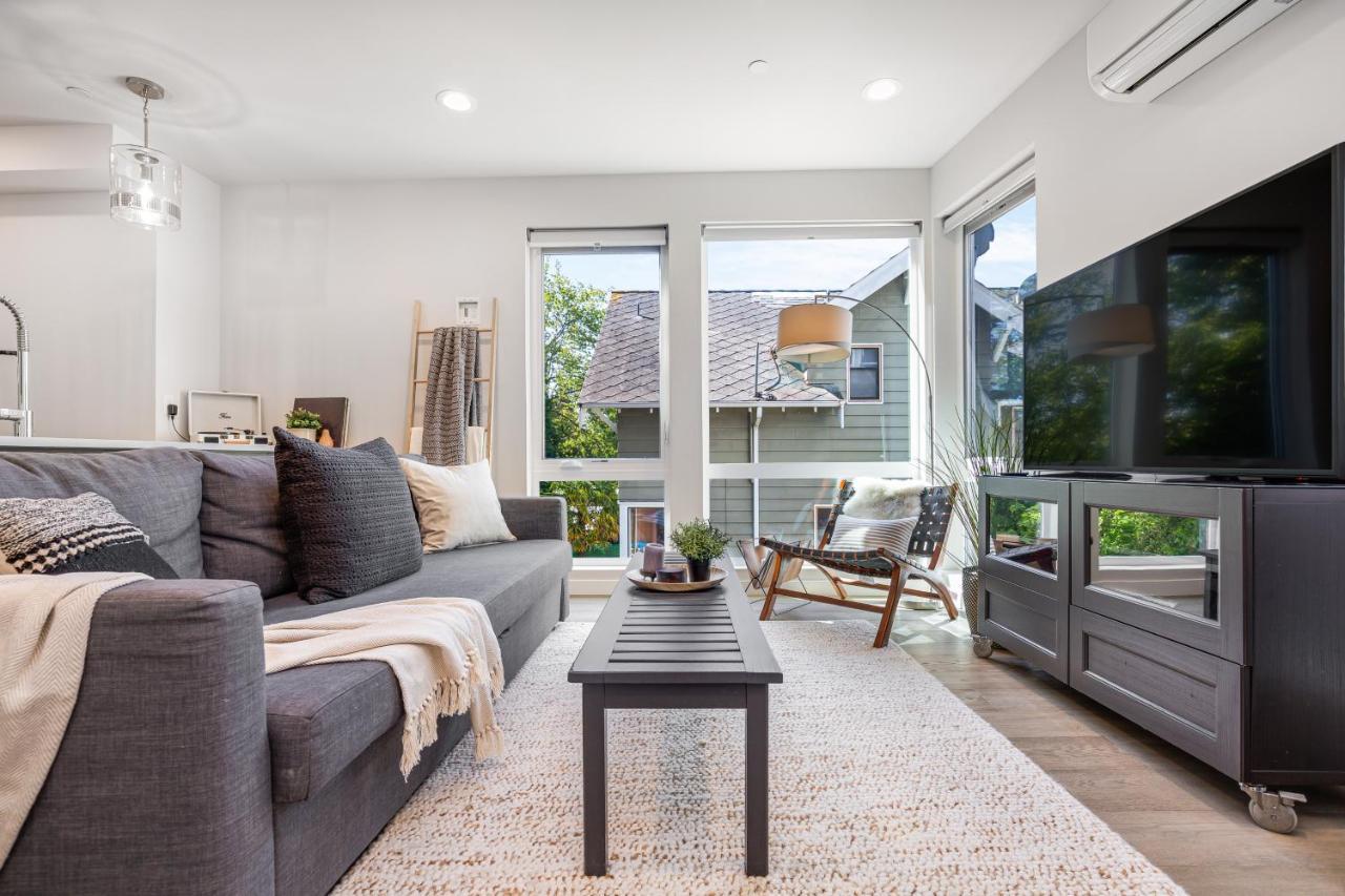 Rooftop Patio With Waterview, Private Garden & Grill 3Br 3Ba- Modern Cityscape Seattle Eksteriør billede